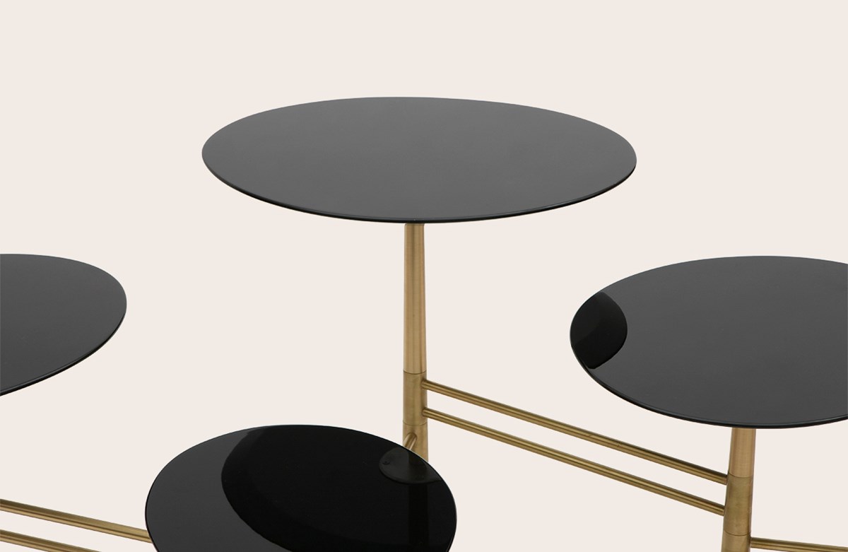 Pebble Low Table black/brass
